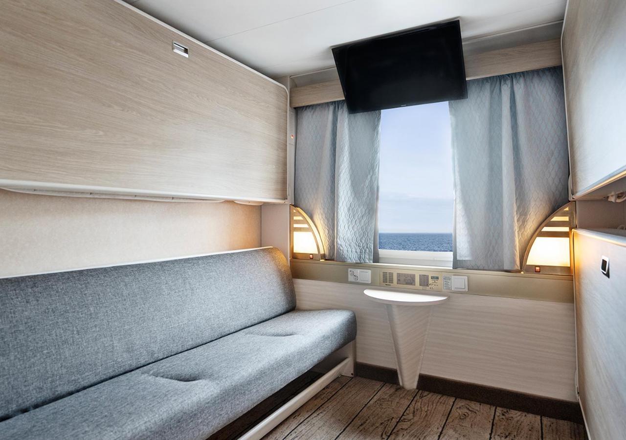 Viking Line Ferry Viking Cinderella - One-Way Journey From Helsinki To Stockholm Hotel Room photo