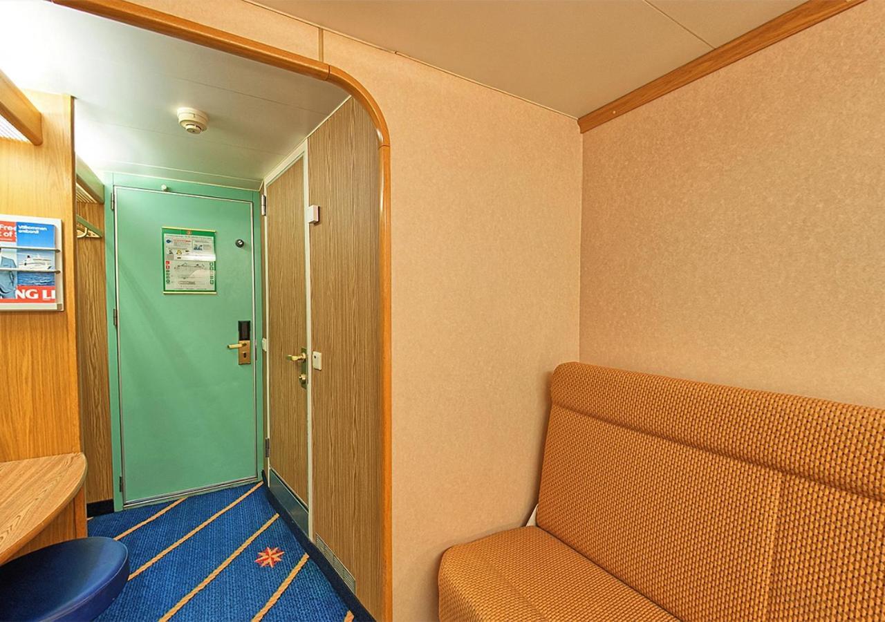 Viking Line Ferry Viking Cinderella - One-Way Journey From Helsinki To Stockholm Hotel Room photo